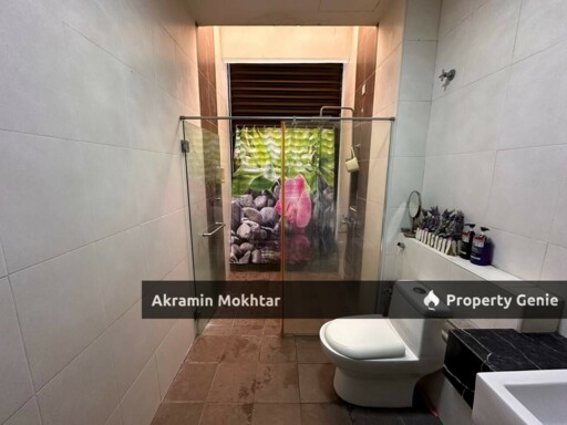 FREEHOLD & RENOVATED | 3 STOREY SEMI DETACH HOUSE TAMAN TROPIKA 2 BANGI