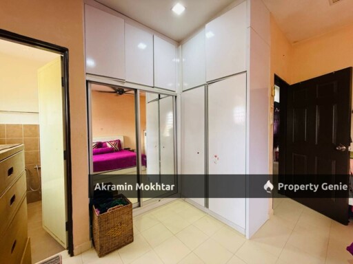 Freehold, Corner Lot & Renovated | Double Storey Terrace, Taman Idaman Murni, Salak Tinggi Sepang