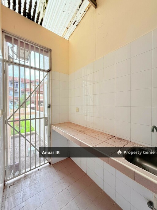 2 Storey Semi D Jalan Damar Bandar Sri Damansara KL