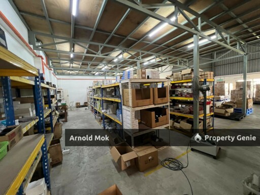 1.5 storey Semi D Factory at Industri Jaya Skudai for Rent