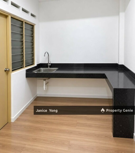 Flat Taman Pulai Utama