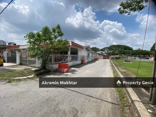 SINGLE STOREY TERRACE ENDLOT SEKSYEN 51A PETALING JAYA