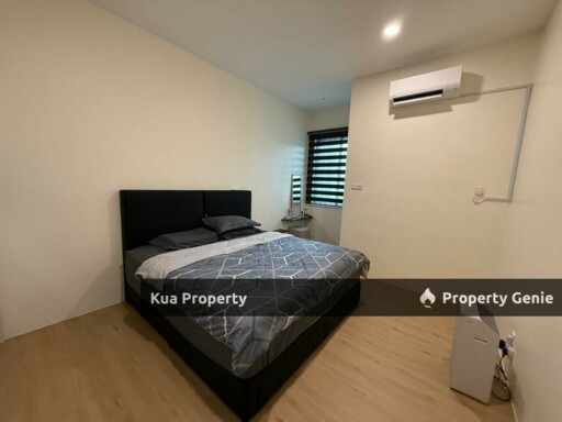 BDC Woodlands GEM SUITES Apartment For Sale!