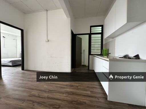 Ehsan Jaya Apartment For Rent