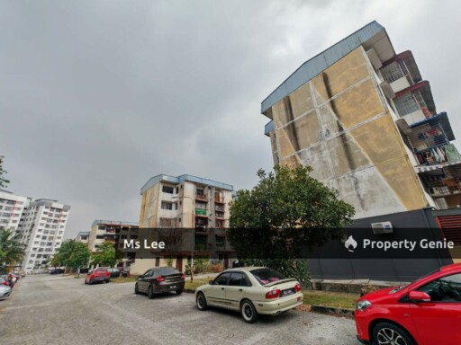 PKNS Flat @ Seksyen 24, Shah Alam-Blok 54 3rd floor-Sale Below Bank Value Rm30k