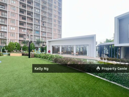 D'Sini Residence With Balcony/3 Parking Lot & Fully Furnished Unit At Taipan Setia Alam Shah Alam For Rent