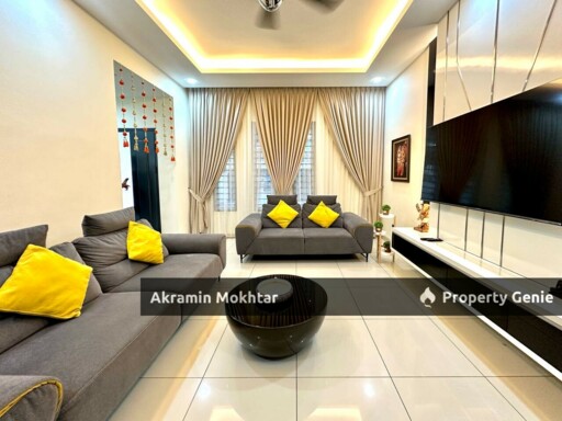 Freehold & Renovated | Double Storey Terrace Viola Alam Impian, Shah Alam