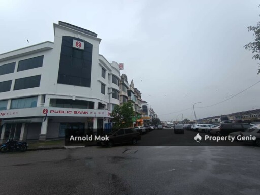🏢 FOR RENT – OFFICE SPACES @ BANDAR BARU SERI ALAM 📍 Facing Main Road | Jalan Suria, Masai