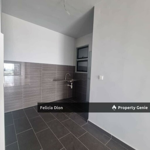 ADMIRAL RESIDENCE 4ROOMS CORNER UNIT FOR SALE 🏕️ BELOW VALUE