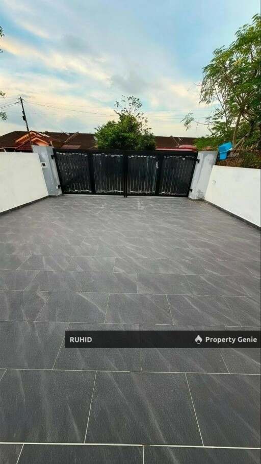 Renovated Single Storey Terrace, Taman Universiti Skudai – Freehold, 3 Bedrooms