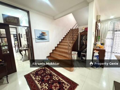 Freehold & Nice Garden | Double Storey Bungalow Kampung Tunku SS1, Petaling Jaya
