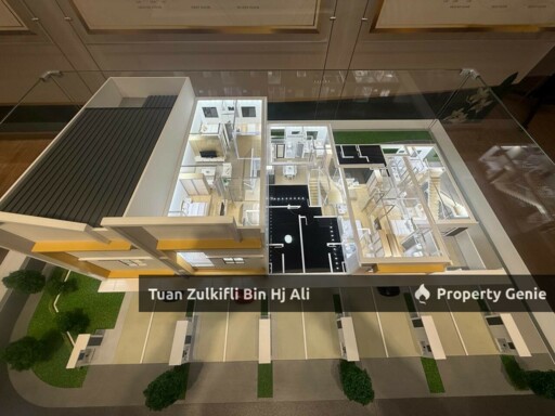 NEW PROJECT Lower Unit, Duplex Townhouse Pinnacles, Dengkil, Selangor