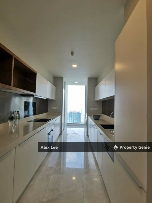 Klcc Luxury Penthouse with Big Size 2979 sqft Direct View Klcc with W Hotel Concierge Service