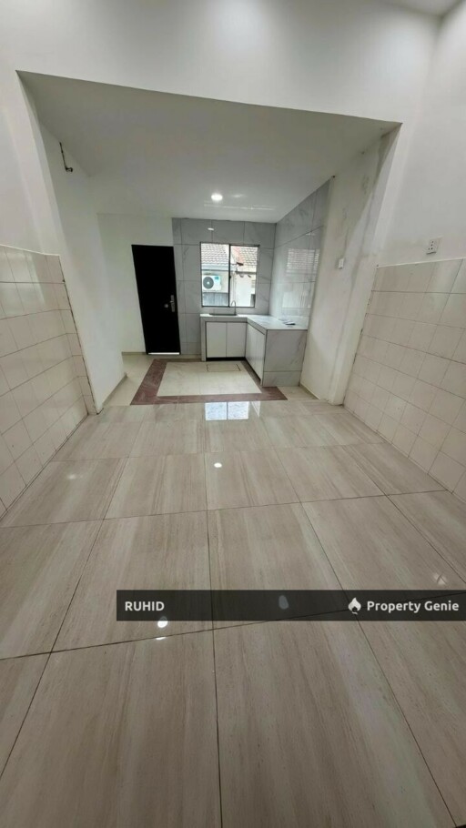 Taman Bukit Indah Single Storey Terrace House | 3 Bedrooms | Freehold | Non Bumi