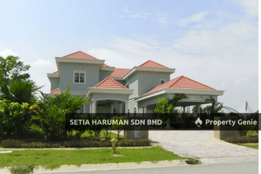 Perdana Lakeview East