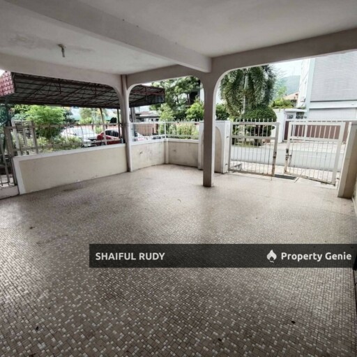 Want to sell. 2 Storey Terrace House Endlot Taman Permata KL