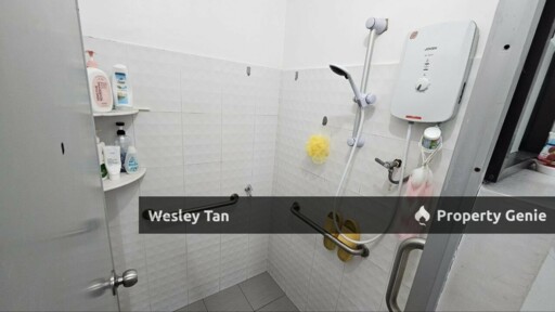 Below Value 1 Storey Ujong Pasir Freehold Fully Renovated & Extended
