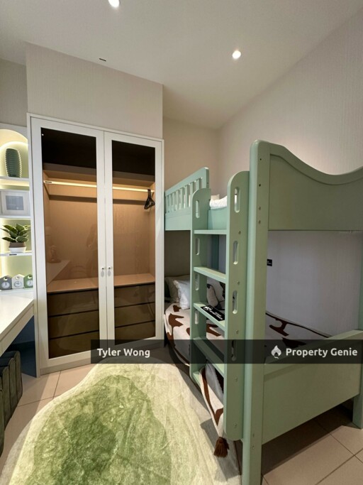 Taman Daya Condo For Sales 400k