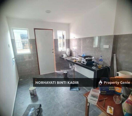 RENOVATED SINGLE STOREY TERRACE TAMAN TAS, KUANTAN