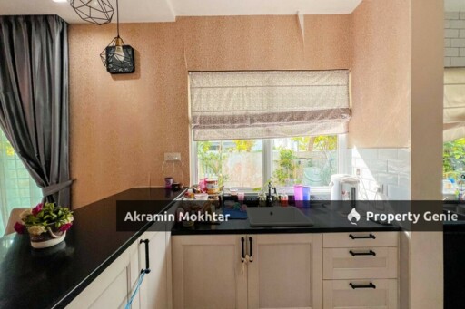 FREEHOLD & PARTIALLY FURNISHED | 2 STOREY CORNER LOT @ CASSIA GARDEN RESIDENCE, CYBERJAYA