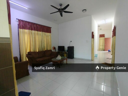 BKP 17 Semi-D Bandar Kuantan Putri