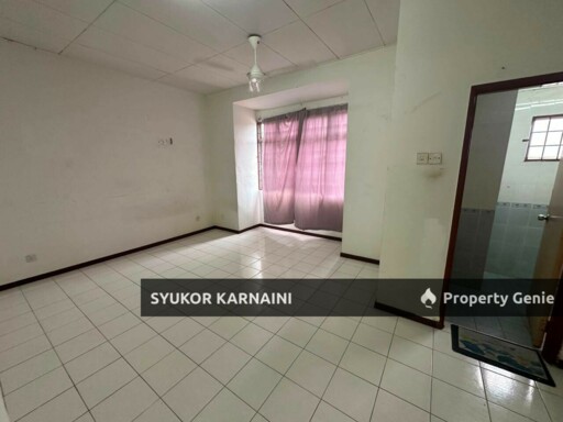 Double Storey Terrace, Desa Coalfields, Sungai Buloh (Facing Open)