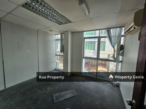 Big Size First Floor Corner Office / Shoplot For Rent! at 3rd Mile, Jalan Keretapi, near to Aeon