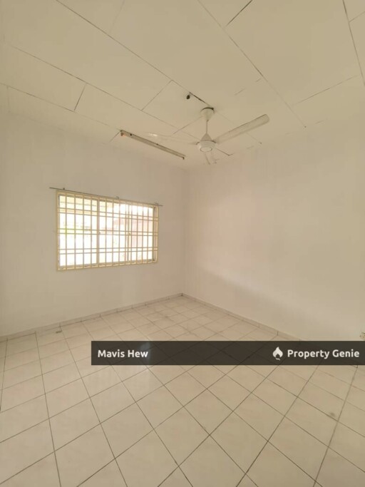 For Rent / Sale, Jalan Melati, Taman Sri Lalang, 1-Storey Terrace