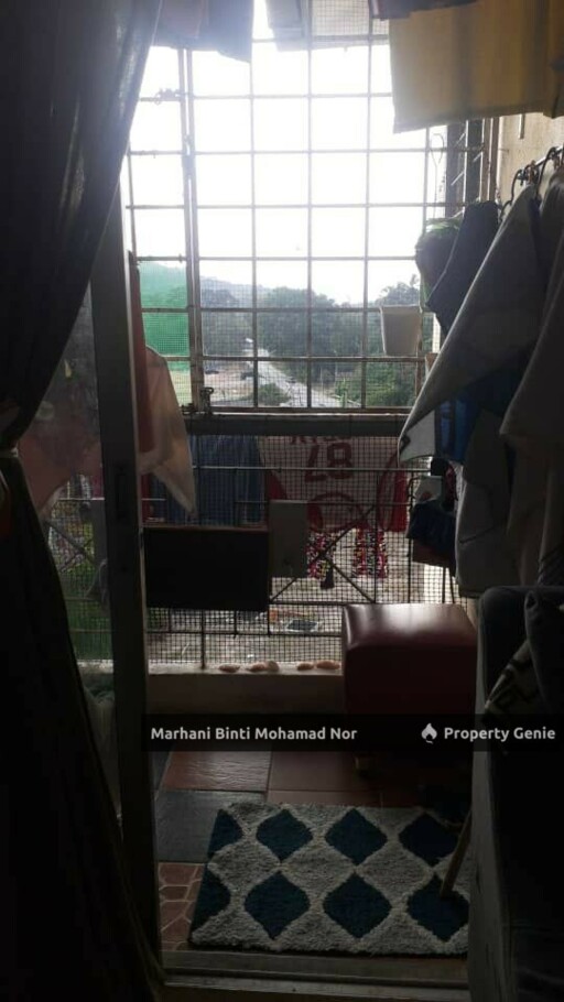 Flat Dahlia • Seremban 2 • Below MV + Freehold