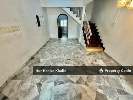 Double Storey, Taman Sri Muda, Seksyen 25 Shah Alam Selangor