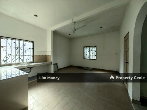 Taman Mutiara Rini Single Storey Corner House with Living and Kitchen Extended