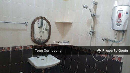 Below Value 100k Double Storey Bukit Katil For Sale !!