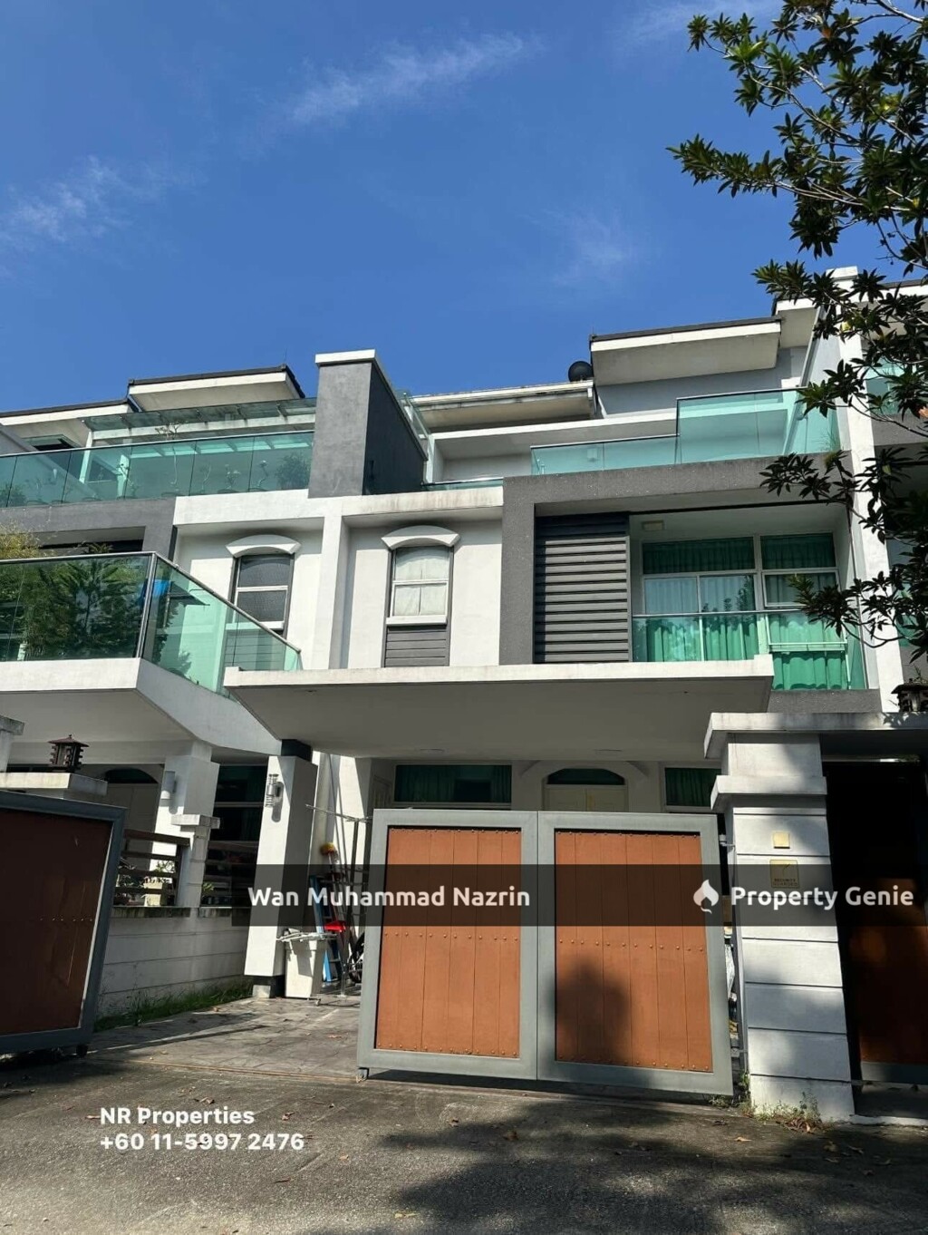 2.5 Storey Link House USJ Heights, Cyprus