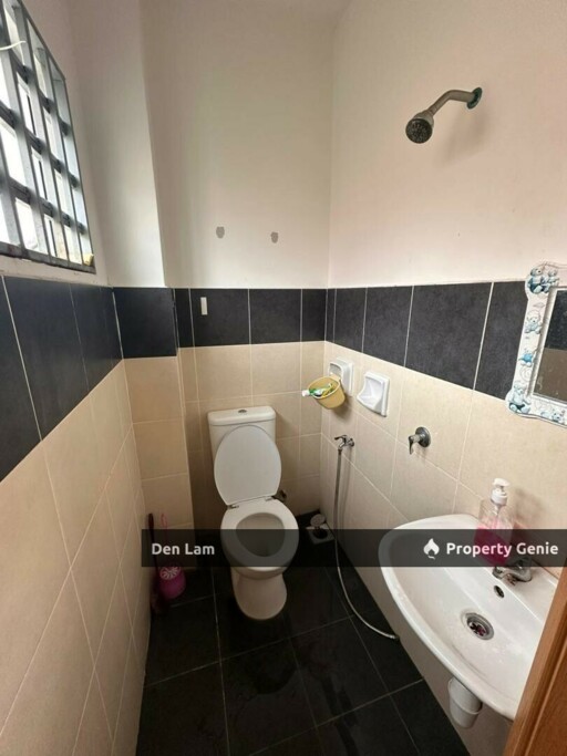 Bandar Rinching Semenyih 2sty House for Rent !!
