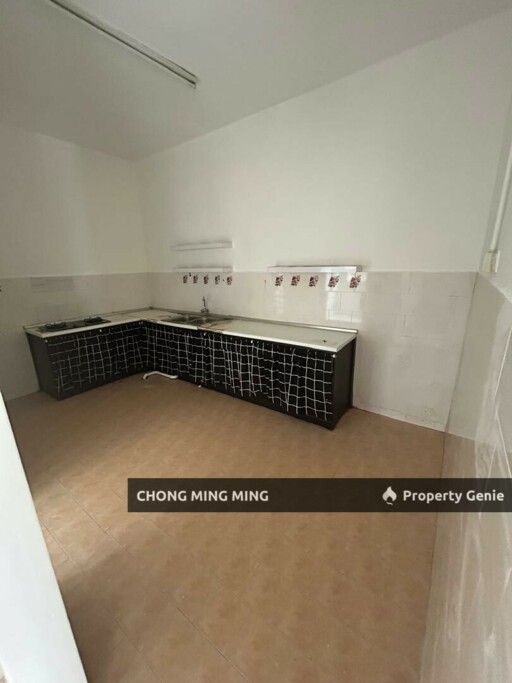 (Below Market Value) Double Storey Semi Detached House @ Vision Homes Seremban 2 for Sale