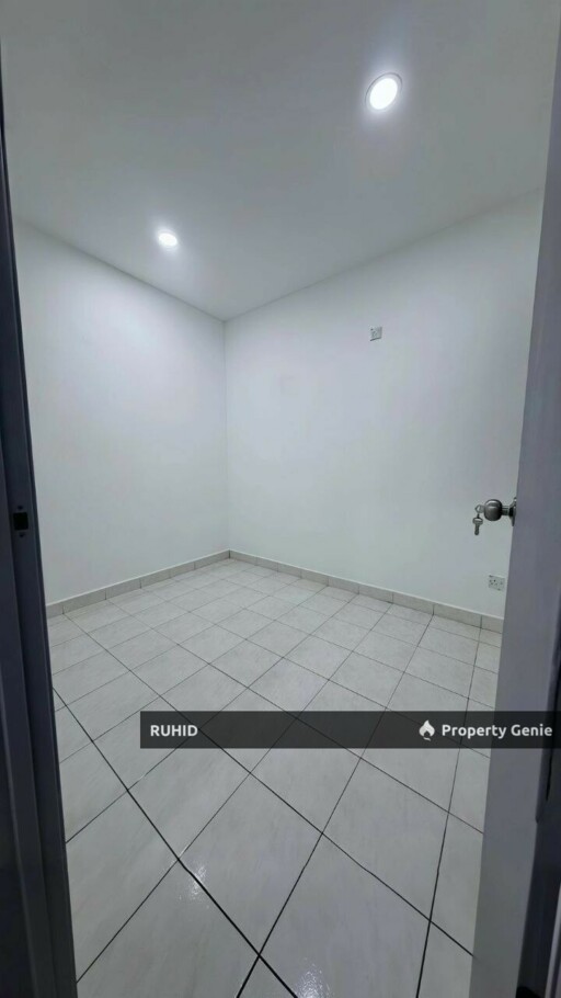 Bayu Puteri Apartment Johor Bahru Non-Bumi Unit For Sale