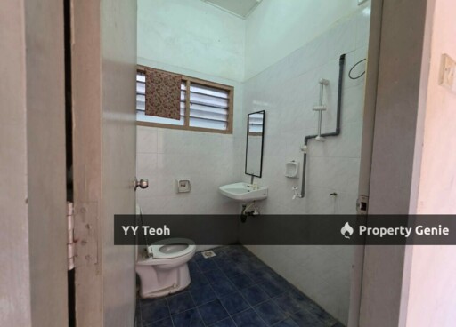 CORNER Golden Shower Condo Ruby 2R Unit｜LVL 3