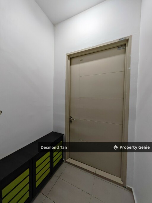 Kalista Residence, Kalista 2, Seremban 2 (Fully Furnishings & 4 Rooms)