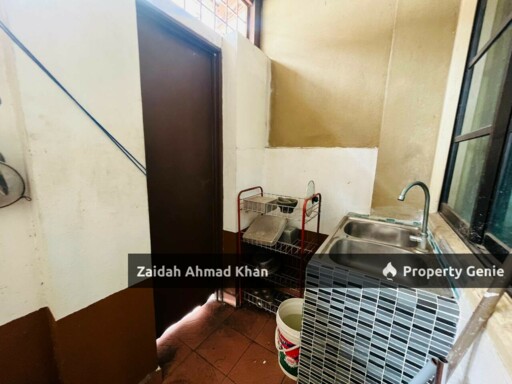 Double Storey Link Putra Avenue with Extended Kitchen Facing Open