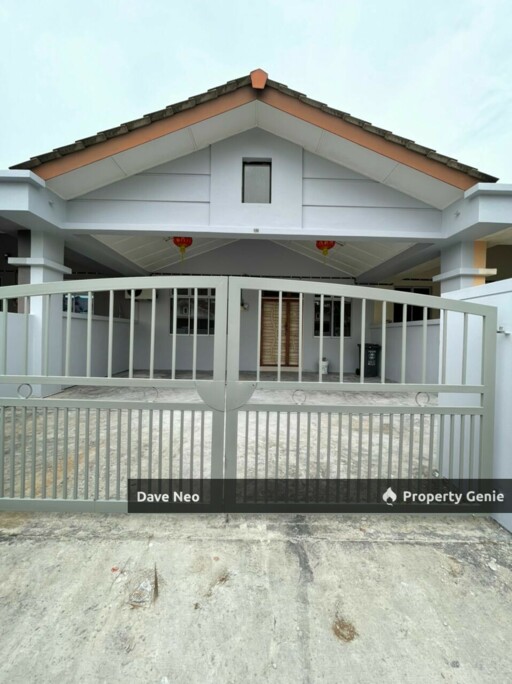 Jalan Indah 28 @ Taman Bukit Indah 2 • 1-Storey House