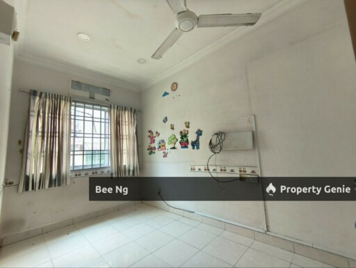 Taman Gaya / Ulu Tiram / 1.5 Storey Terrace / G&G