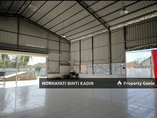 (TURUN HARGA & JUAL HARGA RUGI) TANAH 2 LOT DAN WAREHOUSE TEPI JALAN PANTAI KG SURA TENGAH DUNGUN, TERENGGANU