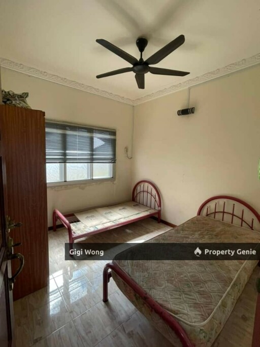 For Sales Golden Shower Condo Ruby
