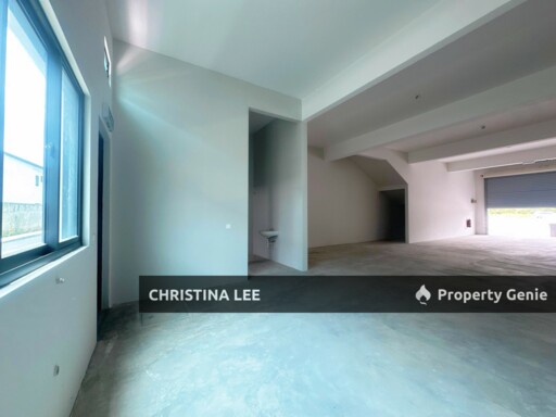 Double Storey Shoplot For Rent