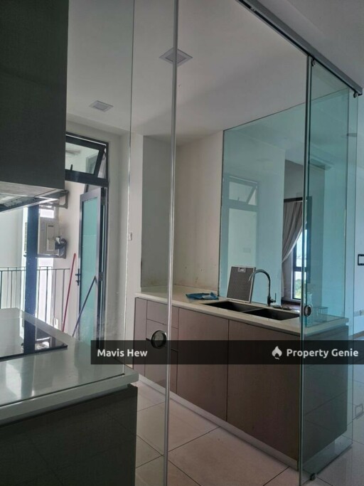 For Rent, Crescent Bay Suites, 2 Carpark, Dual Key Unit, Partial Furnished, New Paint