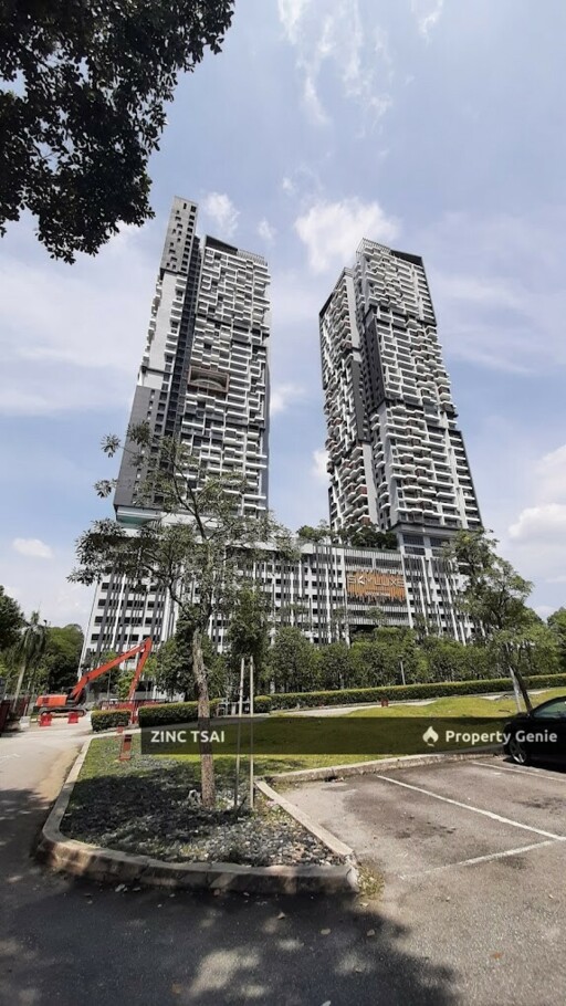 Sky Luxe On The Park🔥Save RM 135,000🔥6 mins drive to Awan Besar LRT🔥3 mins drive to Pavilion Bukit Jalil