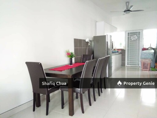 Fully Renovated & Extended 2 Storey Terrace Cherry Hillpark Puncak Alam