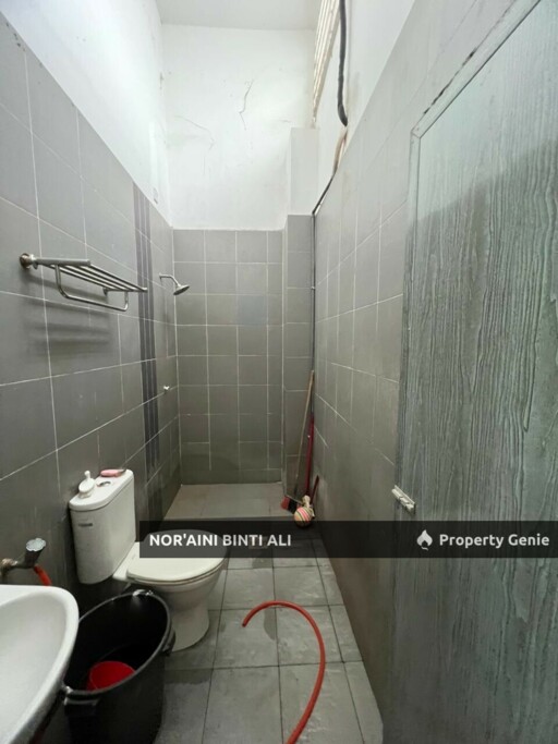 Rumah Teres Setingkat Taman Kuantan Jaya utk Dijual