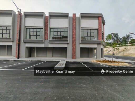 Village Square Gamuda Gardens Rm8k Intermediate GF/L1 Shop For RENT