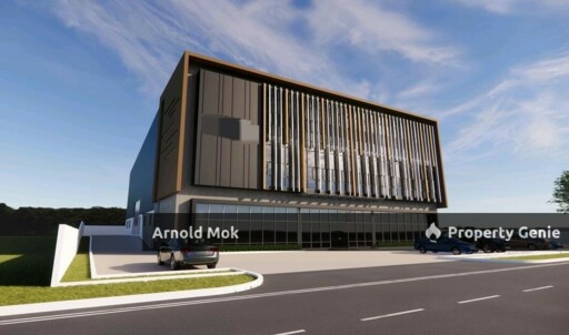Detached Factory with 3 Storey Office at Desa Cemerlang @ Ulu Tiram For Sale